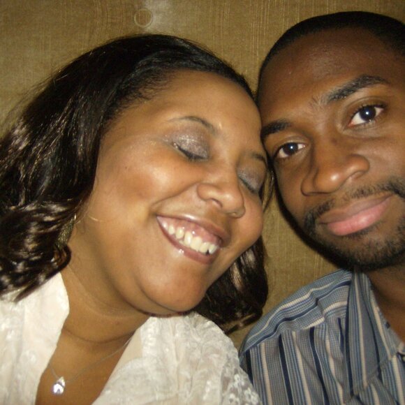 💙💚 One Heart, Two Journeys – A Sale with Meaning - Picture 2 of 4